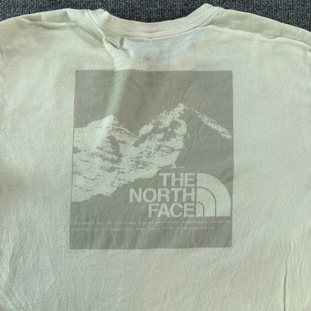 The North Face Mens White Mountain Graphic Logo Short Sleeve T-Shirt XL Casual